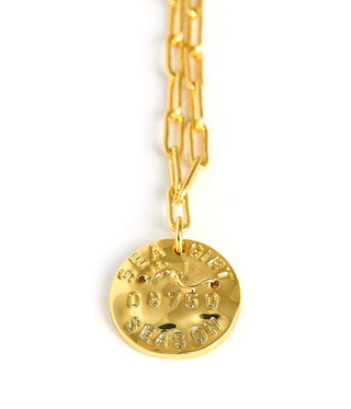 Mini Beach Tag Charm Necklace – 18k Gold Plated - Glamourous Grace