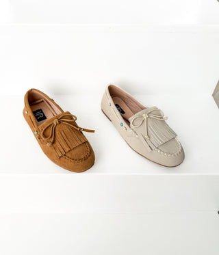 Moccasin Flats in Tan - Glamourous Grace
