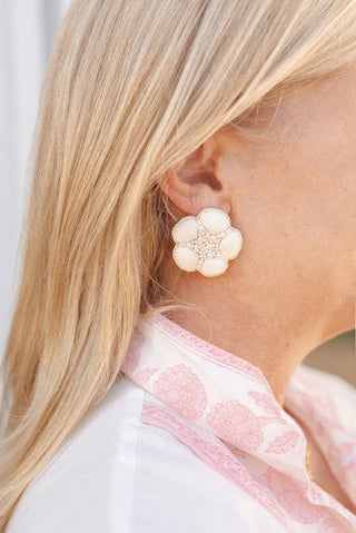 Molly Shell Earrings - Glamourous Grace