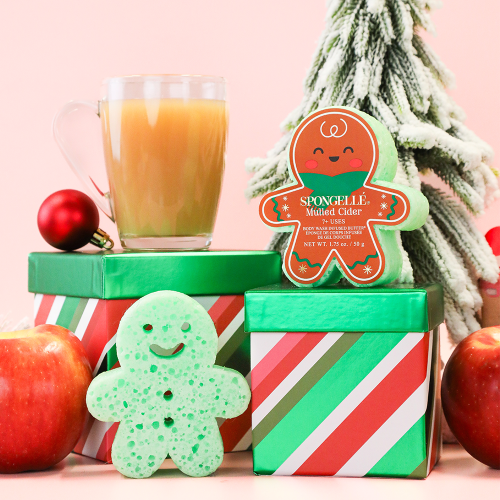 Mulled Cider | Holiday Gingerbread - Glamourous Grace