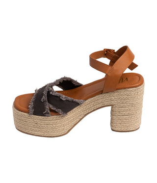 Nana Platform Sandals in Black - Glamourous Grace