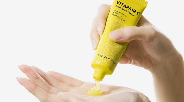 [NATURE REPUBLIC] Vitapair C Dark Spot Cream 50ml+50ml - Glamourous Grace