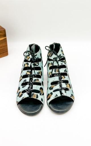Nola Sandals in Teal - Glamourous Grace