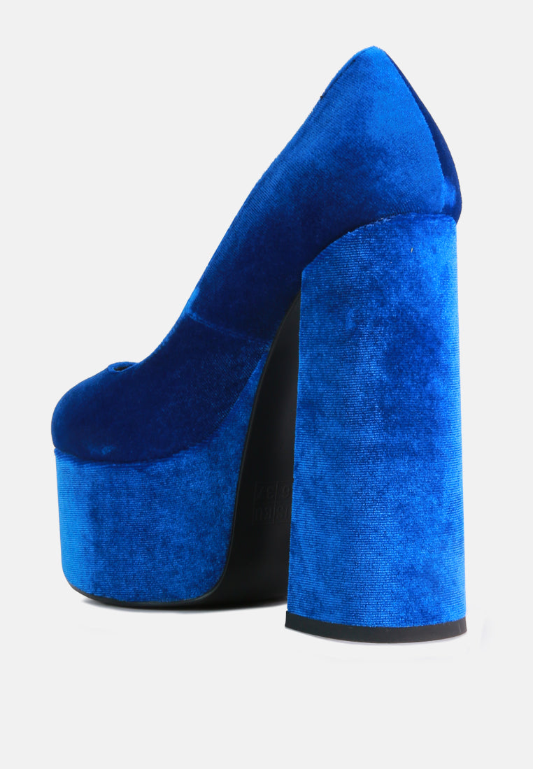 Old Novelty Platform Heel Velvet Pumps - Glamourous Grace