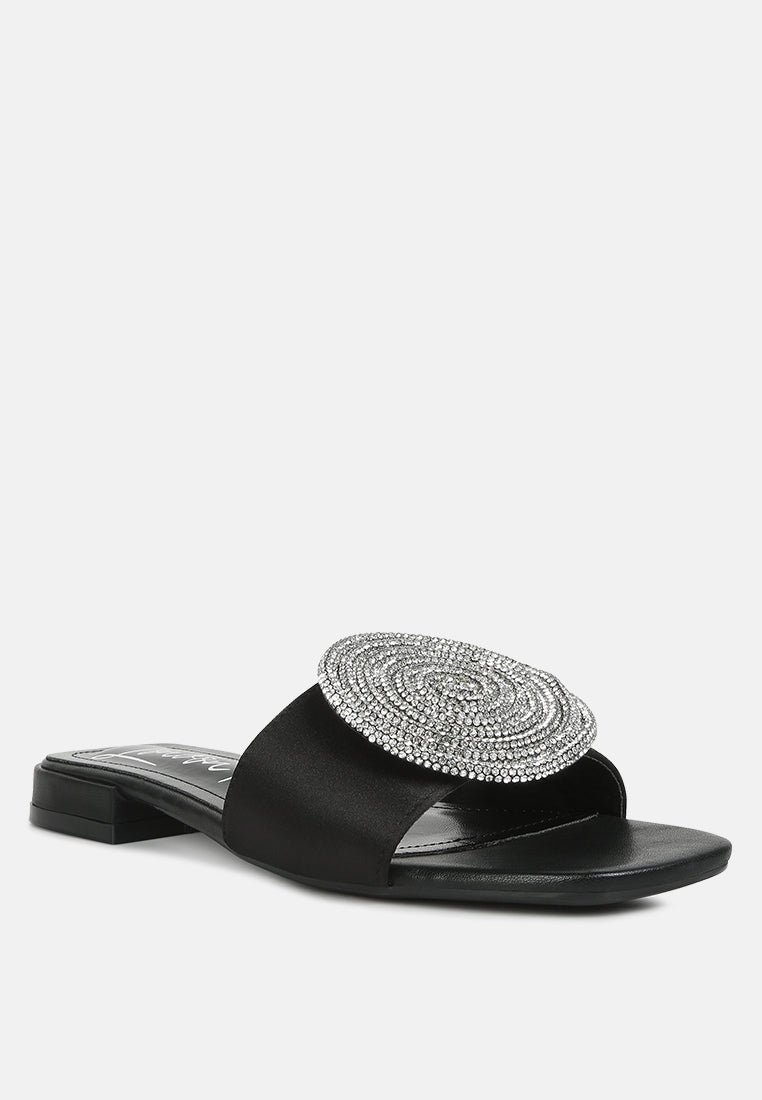 Ollilie Rhinestones Embellished Brooch Slip On Sandals - Glamourous Grace