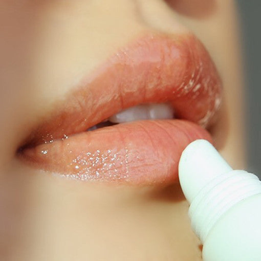 [ONE THING] Moisturizing Lip Essence 13g - Glamourous Grace