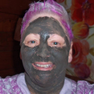 Organic Dead Sea Mud Mask – Exfoliate & Rejuvenate