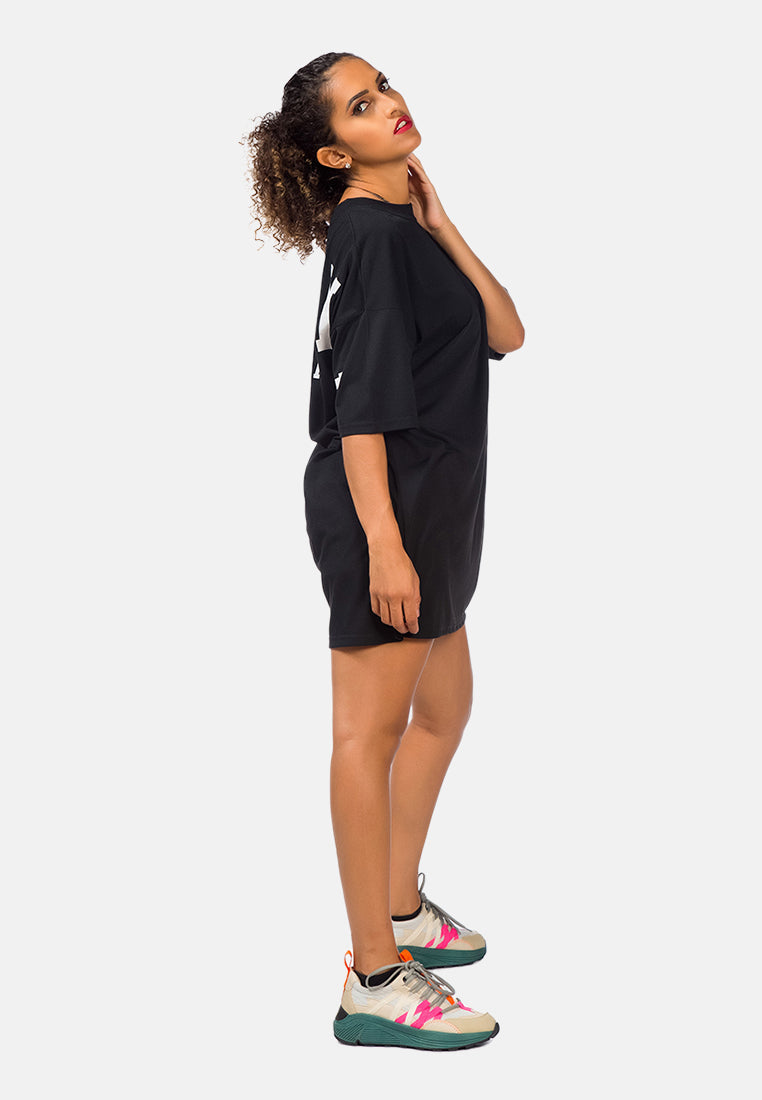 Oversized Graffiti Tee Top - Glamourous Grace