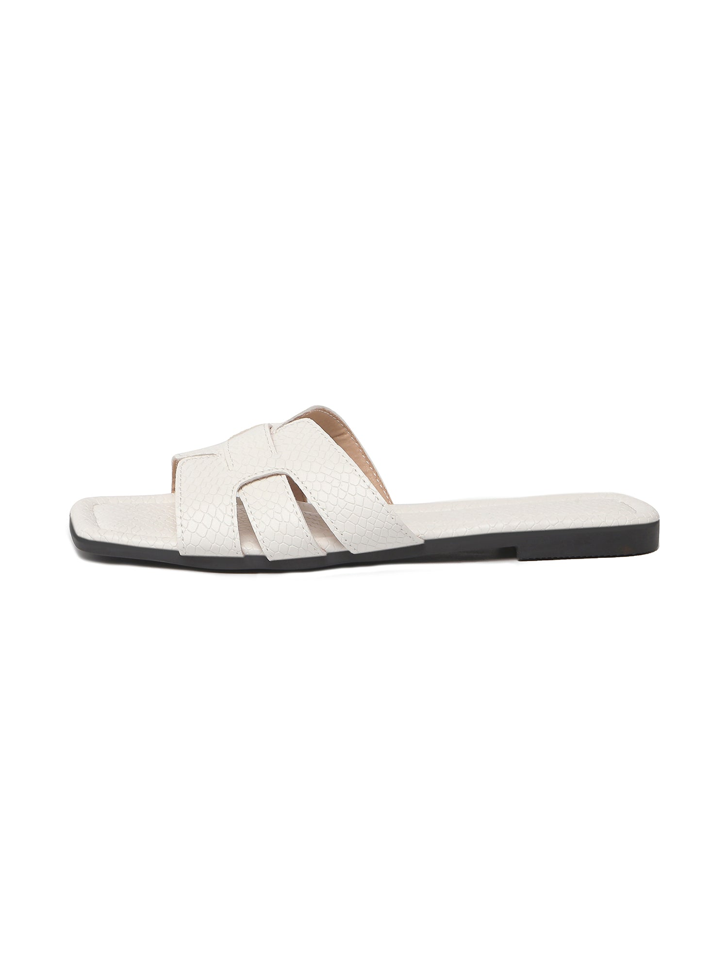 Paloma | White - Glamourous Grace