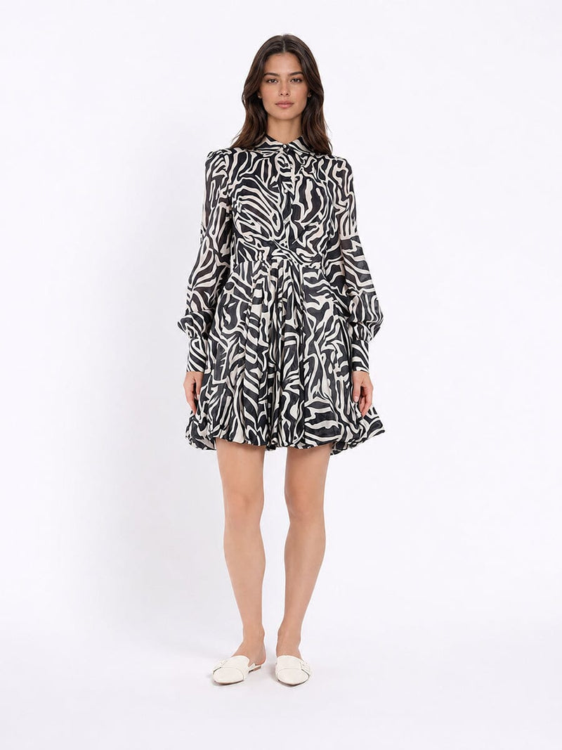 Printed Mini Dress with a Balloon Skirt Silhouette - Glamourous Grace