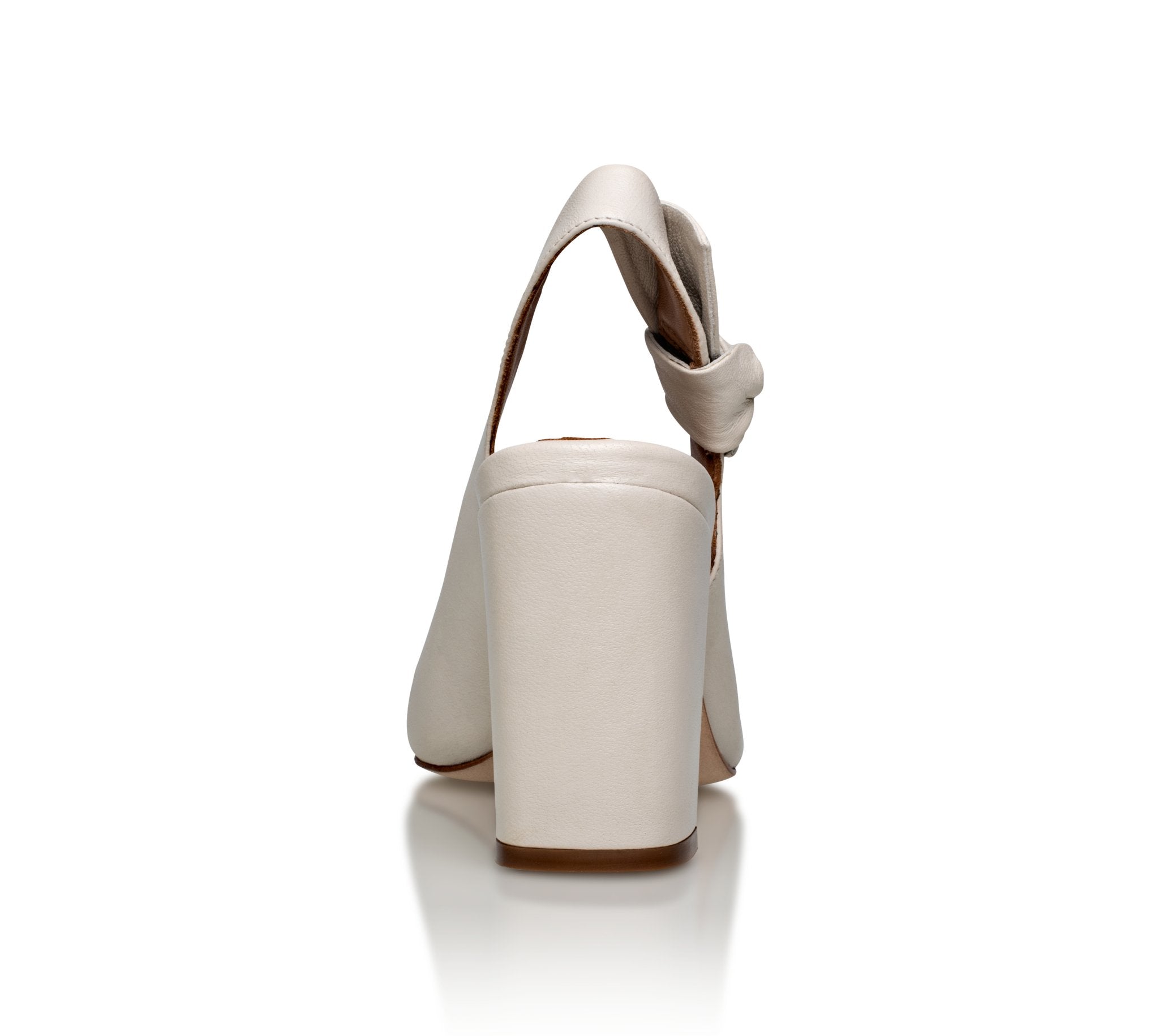 Daphne Leather Slingback Pump Off-White - Glamourous Grace