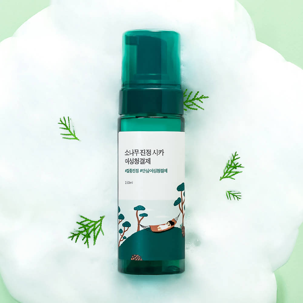Round Lab Pine Tree Soothing Cica Feminine Cleanser 150ml - Glamourous Grace