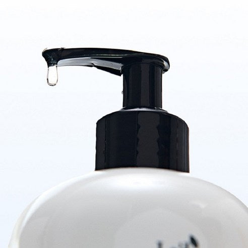 LADOR Dandruff Defense Shampoo 530ml - Glamourous Grace