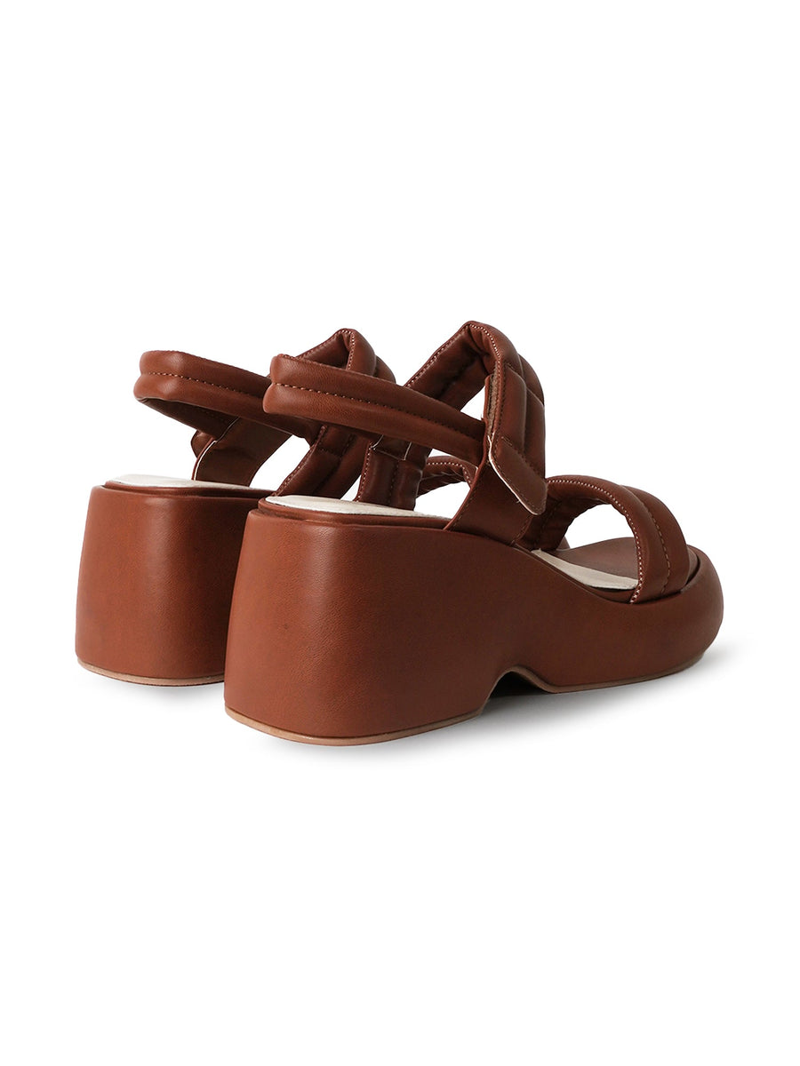 Rayanne | Chestnut - Glamourous Grace
