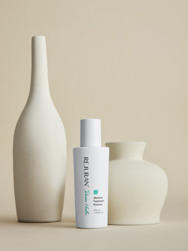 REJURAN Derma Healer Moisture Treatment Essence 70ml - Glamourous Grace