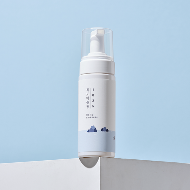 Round Lab 1025 Dokdo Bubble Foam 150ml - Glamourous Grace