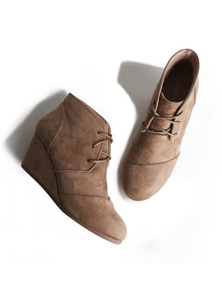 Roxy | Light Taupe Suede - Glamourous Grace