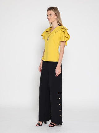 Ruffled neck & sleeve brooch detail solid top