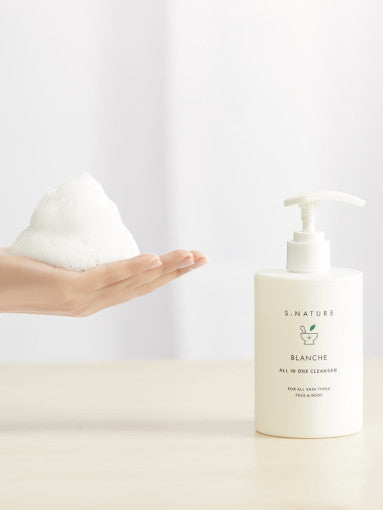 S.NATURE Blanche Cleanser 260ml - Glamourous Grace