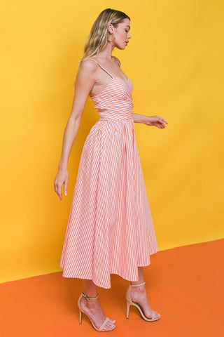 WEEKEND FESTIVALS WOVEN MIDI DRESS - Glamourous Grace