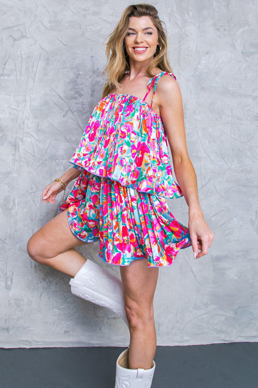 PUT A SPIN WOVEN ROMPER - Glamourous Grace