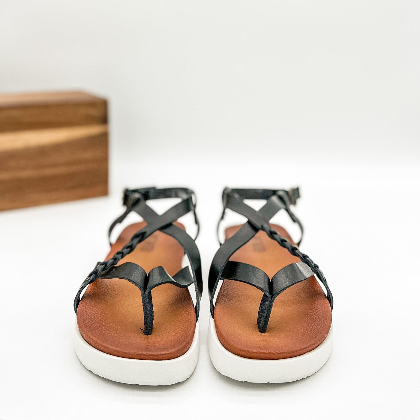 Sela Sandal in Black - Glamourous Grace