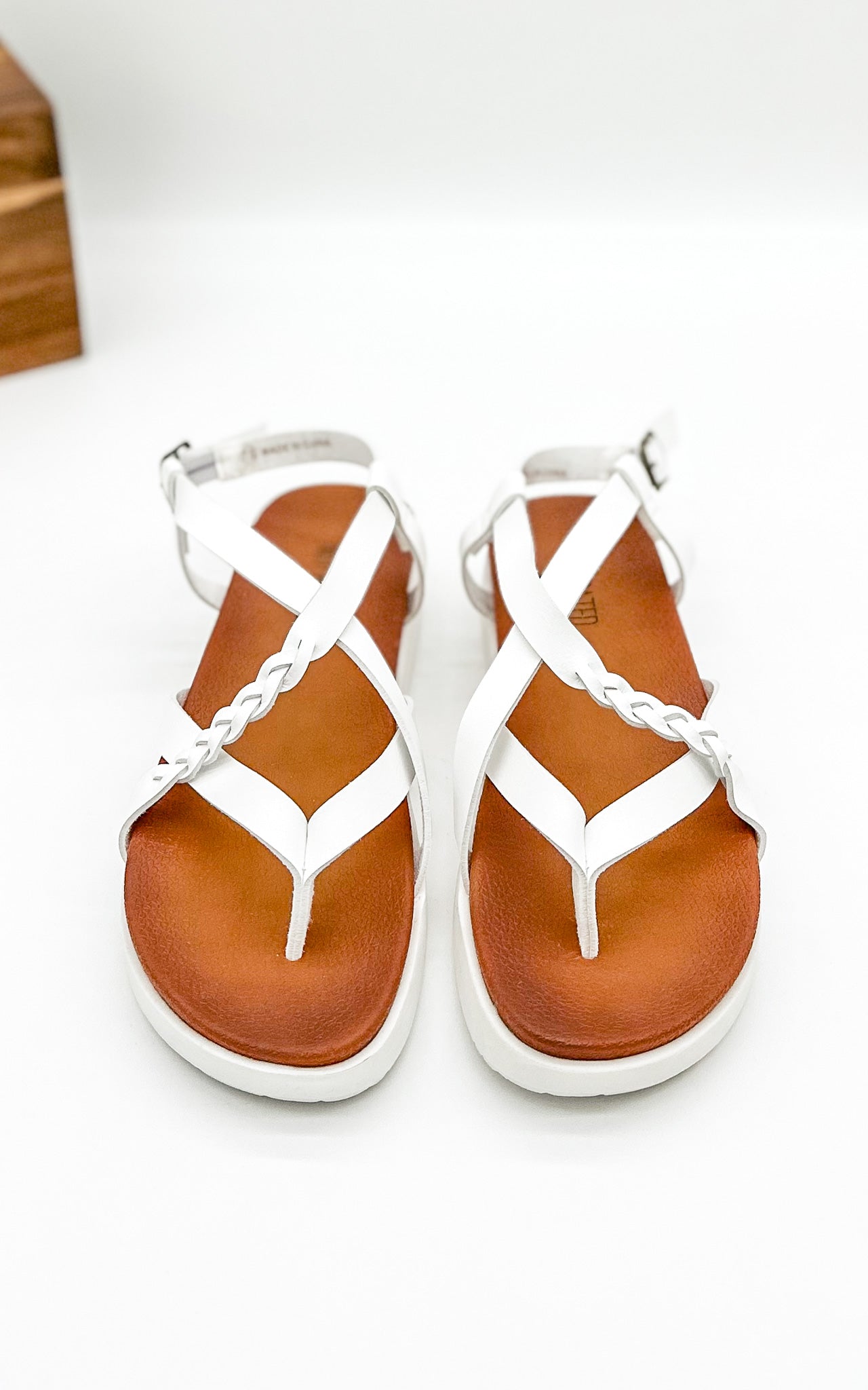 Sela Sandal in White - Glamourous Grace