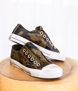 Shalomar Sneaker in Camo - Glamourous Grace