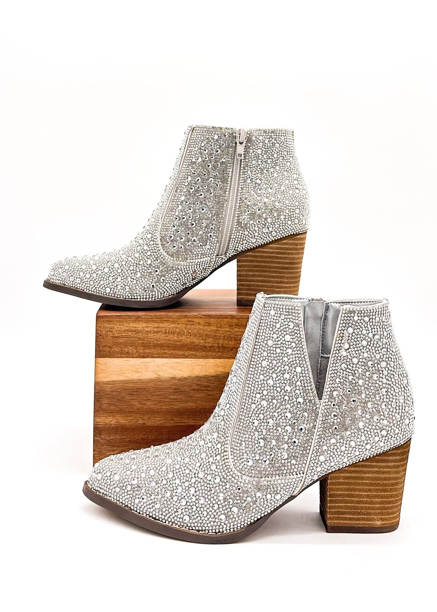 Shine Star Rhinestone Bootie in Silver - Glamourous Grace