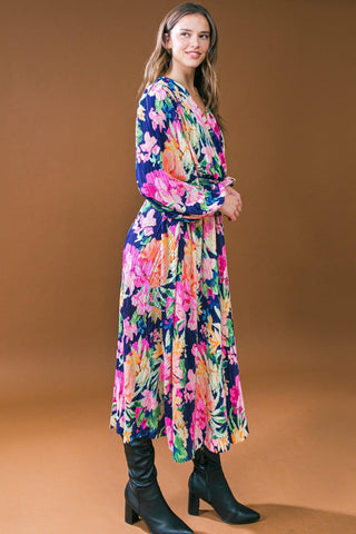 BREATHTAKING MOMENT WOVEN PLISSE MIDI DRESS - Glamourous Grace