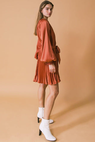 GAME CHANGER WOVEN MINI DRESS - Glamourous Grace