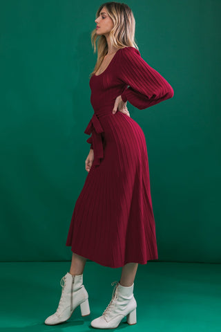 KEEP LOOKING UP SWEATER MIDI DRESS - Glamourous Grace