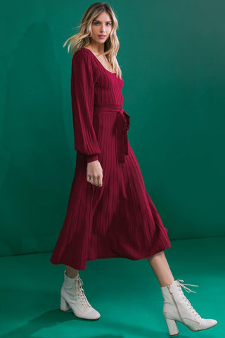 KEEP LOOKING UP SWEATER MIDI DRESS - Glamourous Grace