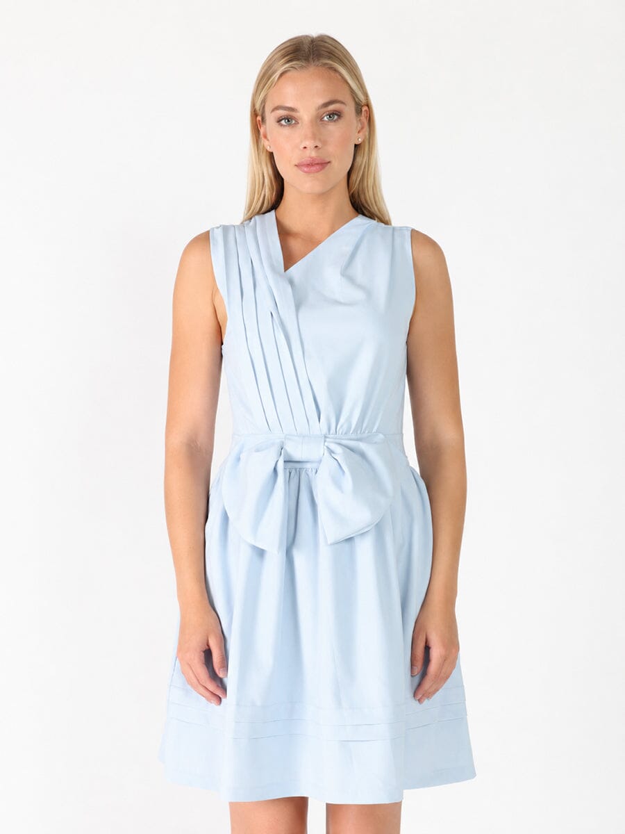 Sleeveless Cocktail Dress - Glamourous Grace