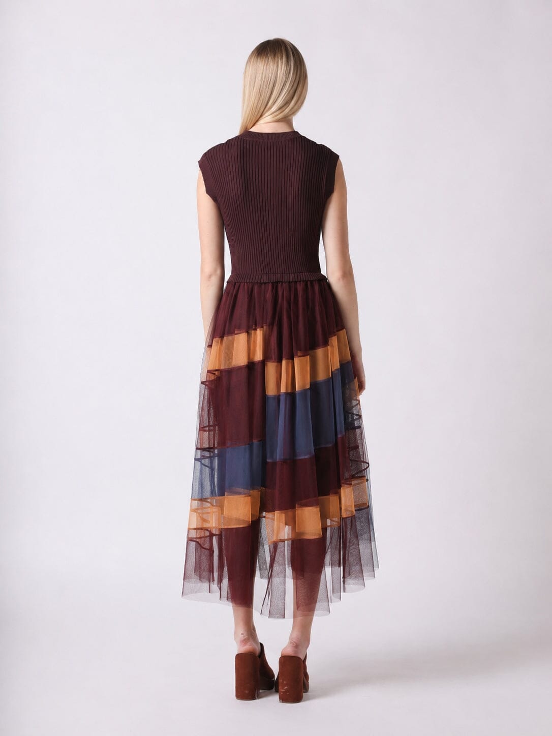 Sleevless A-Line Long Dress w/ Pleated Tulle Skirt - Glamourous Grace