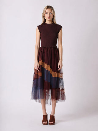 Sleevless A-Line Long Dress w/ Pleated Tulle Skirt