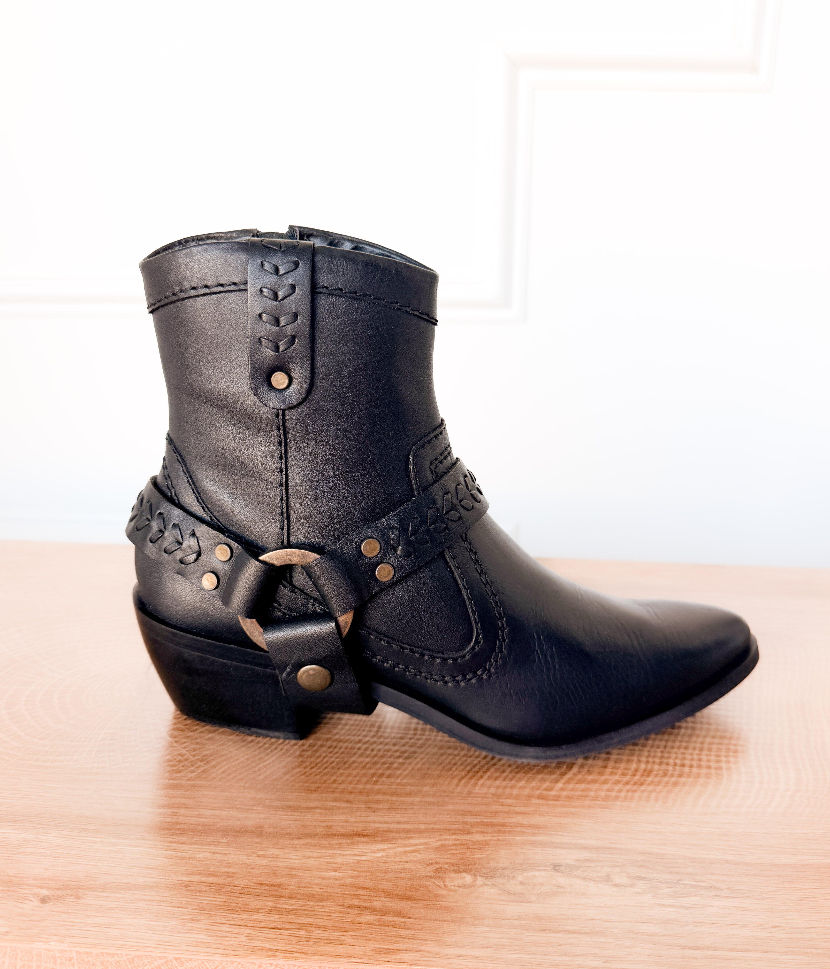 Smithy Suede Ankle Boot in Black - Glamourous Grace