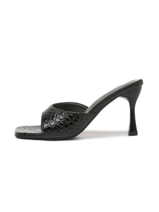 Zara Signature Piece - Glamourous Grace