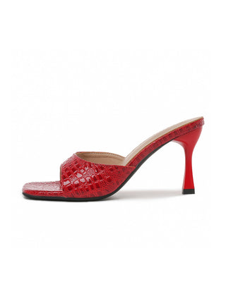 Iris Signature Piece - Glamourous Grace