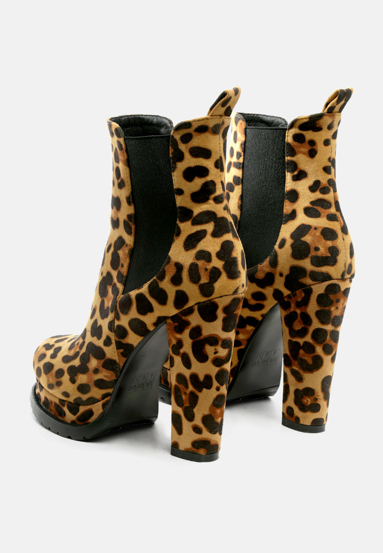 Spire Suede Block Heeled Boots - Glamourous Grace