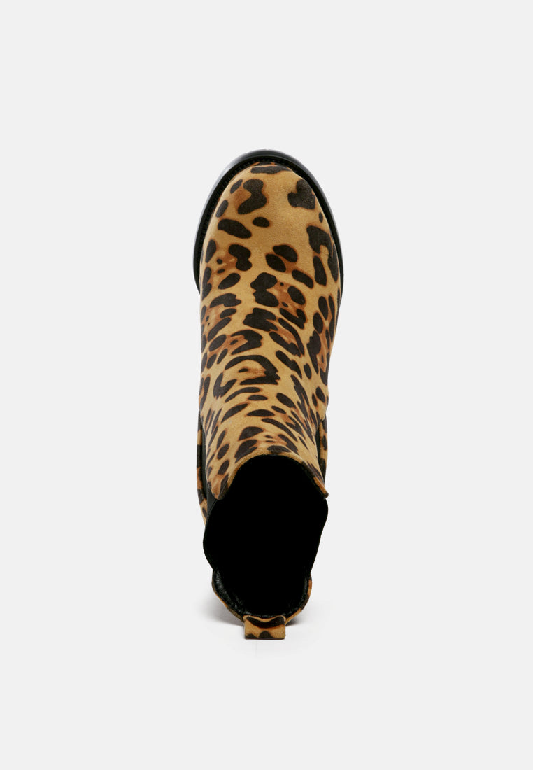 Spire Suede Block Heeled Boots - Glamourous Grace