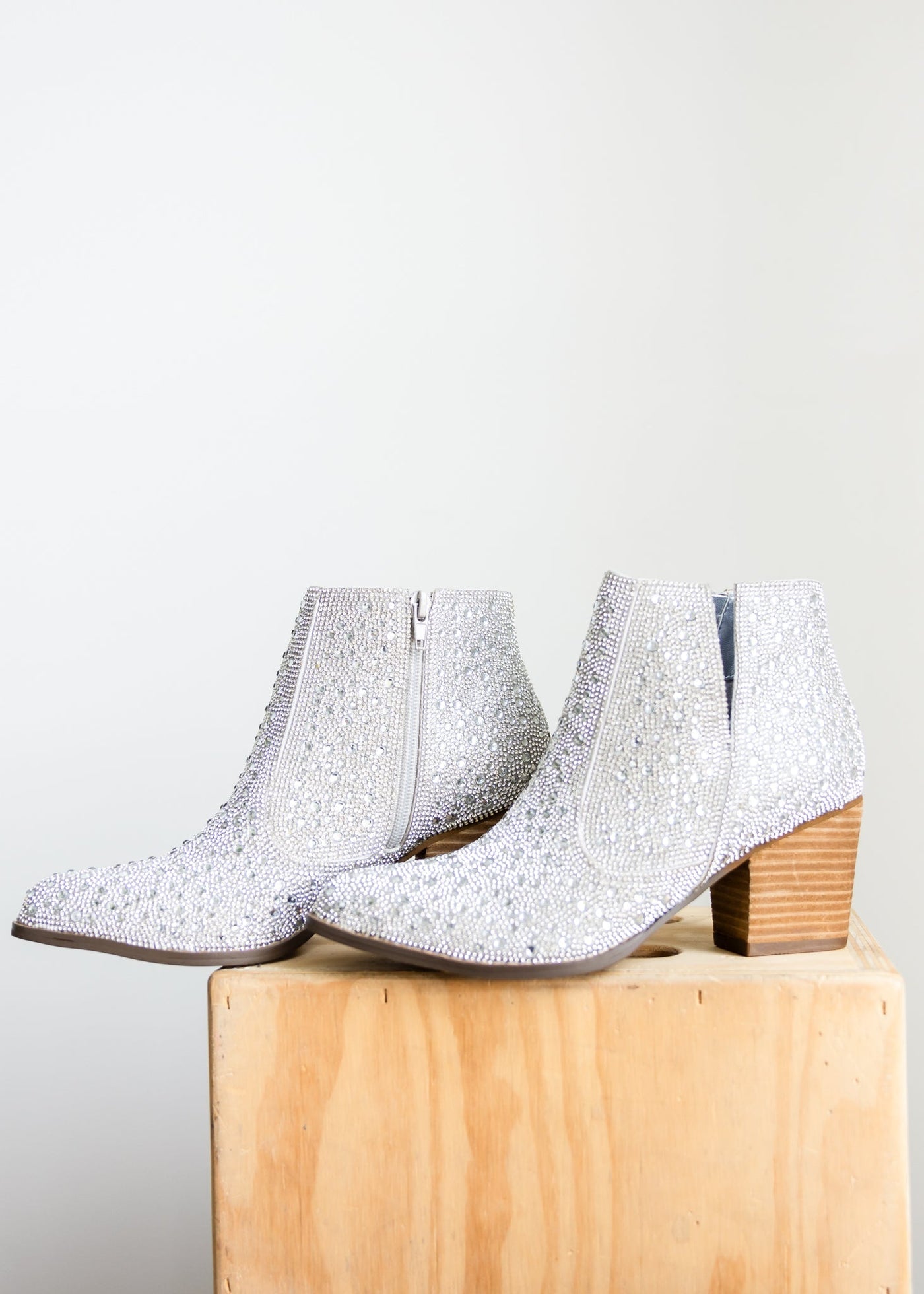 Shine Star Rhinestone Bootie in Silver - Glamourous Grace