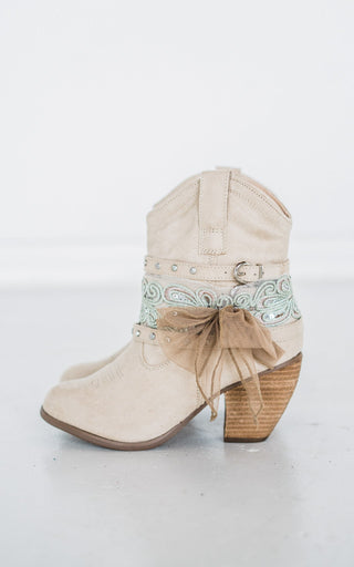 Stash Bootie in Cream - Glamourous Grace