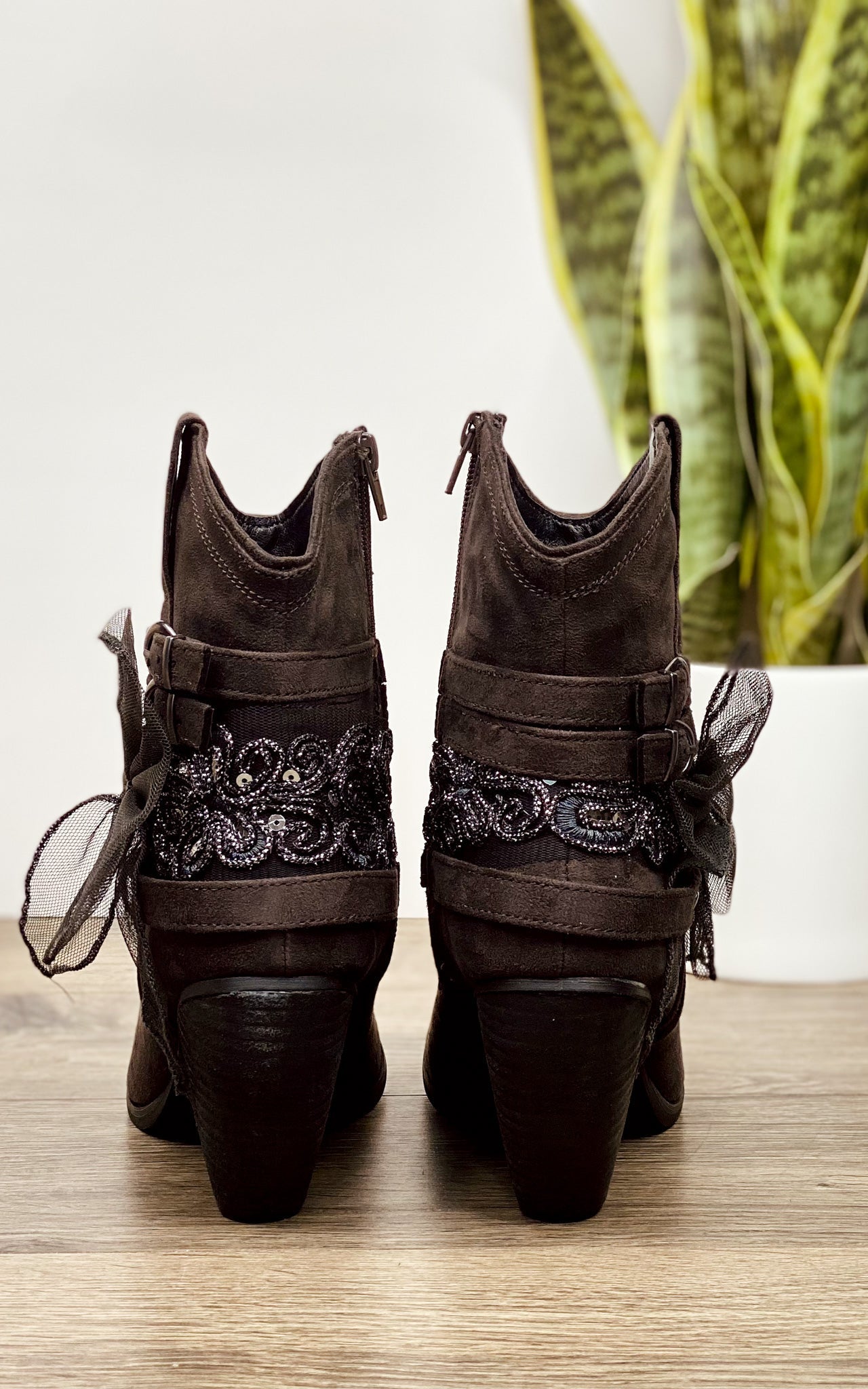 Stash Bootie in Grey - Glamourous Grace