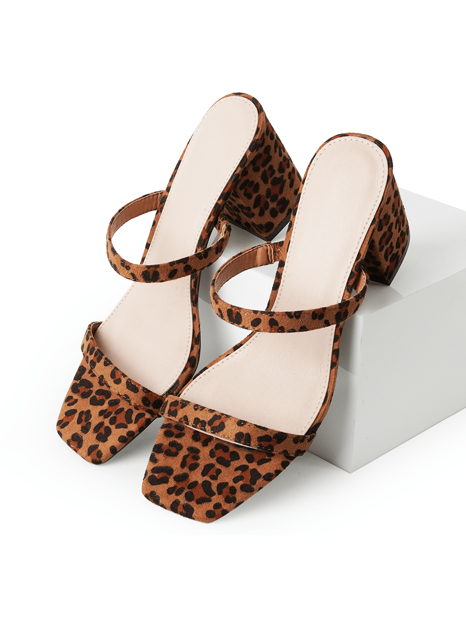 Stormi | Leopard - Glamourous Grace