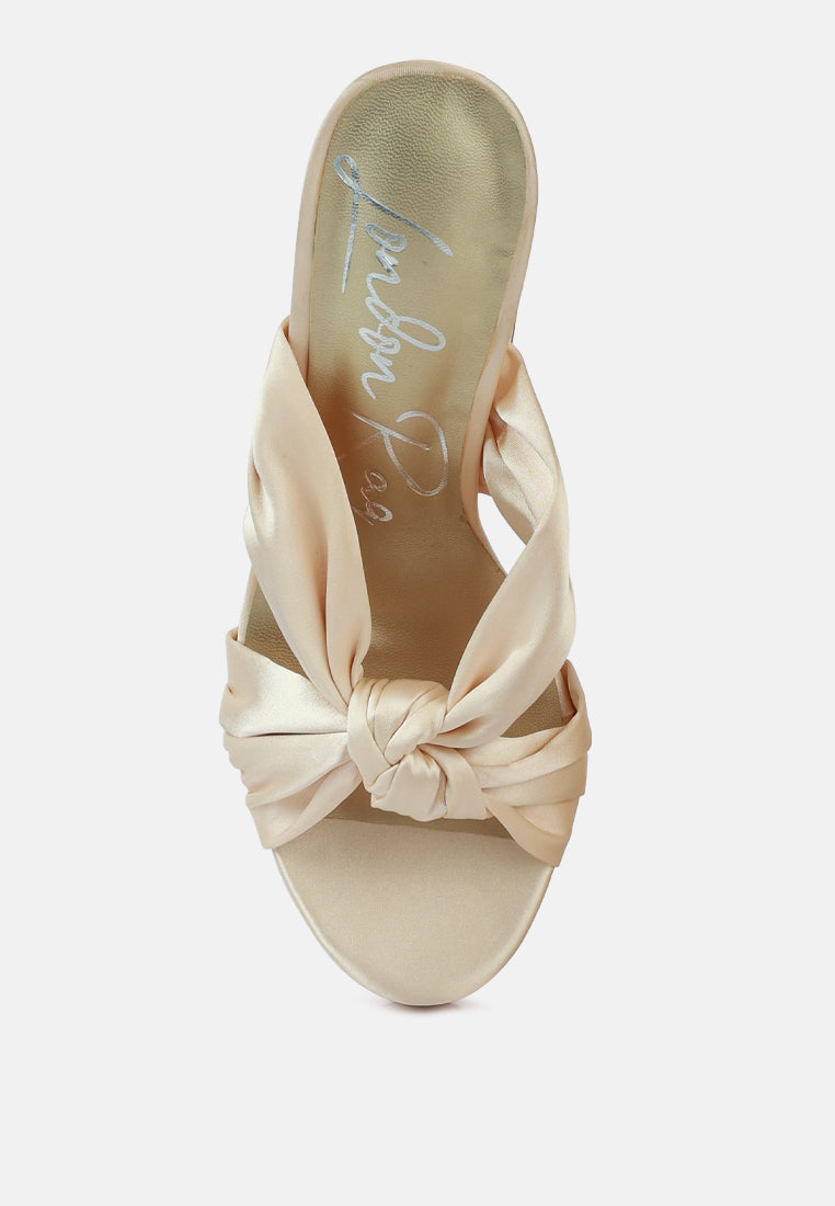 Strobing Knotted Chunky Platform Heels - Glamourous Grace