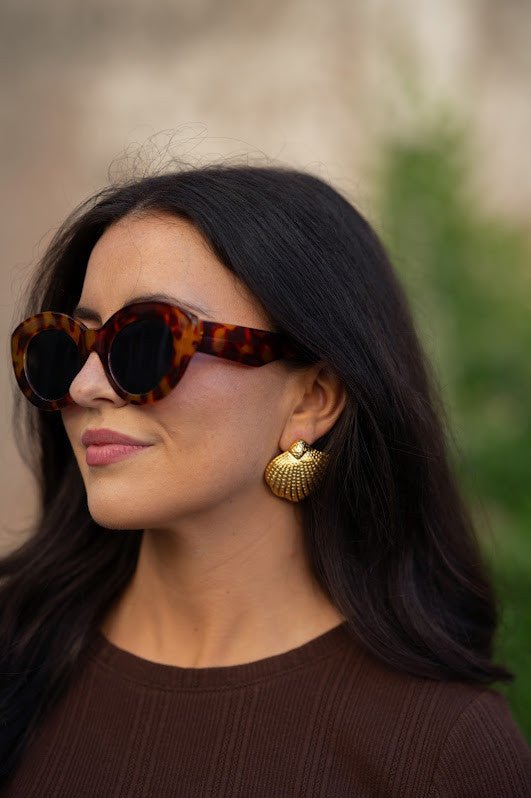 Sullivan Gold Shell Earring - 18k Gold Plated - Belle of the Ball Collection - Glamourous Grace