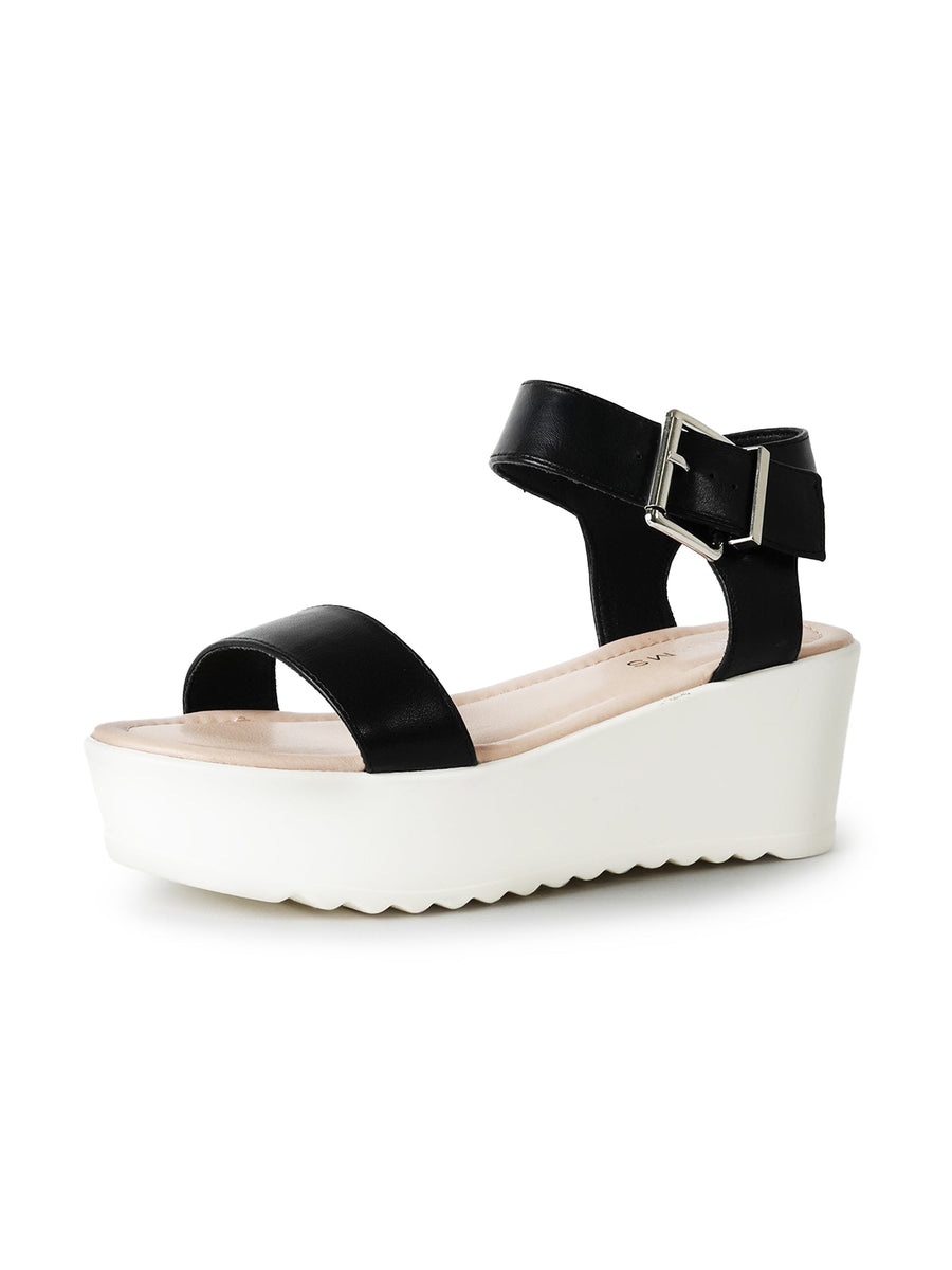 Surf | Black/White - Glamourous Grace
