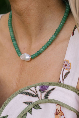 Susie- Quartz Beaded Necklace with freshwater Pearl - Glamourous Grace