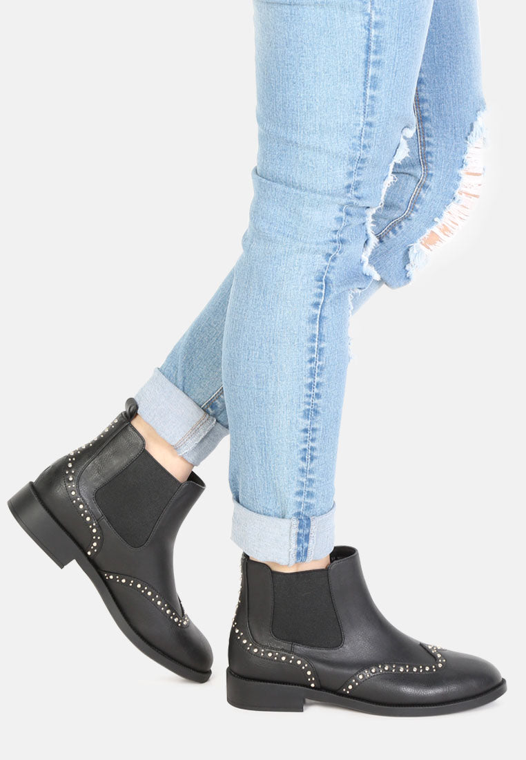 Suzie Chunky Heel Boots - Glamourous Grace